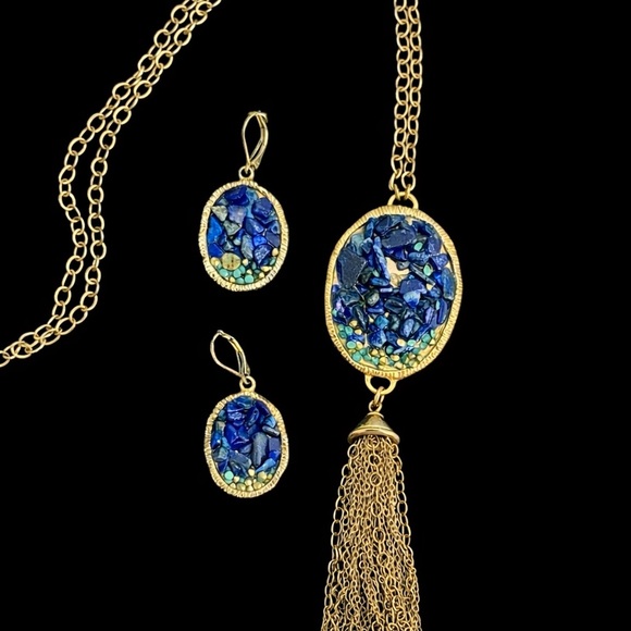 Beautiful Karma Bella necklace,matching earring set originally from Dillard’s - Picture 3 of 11